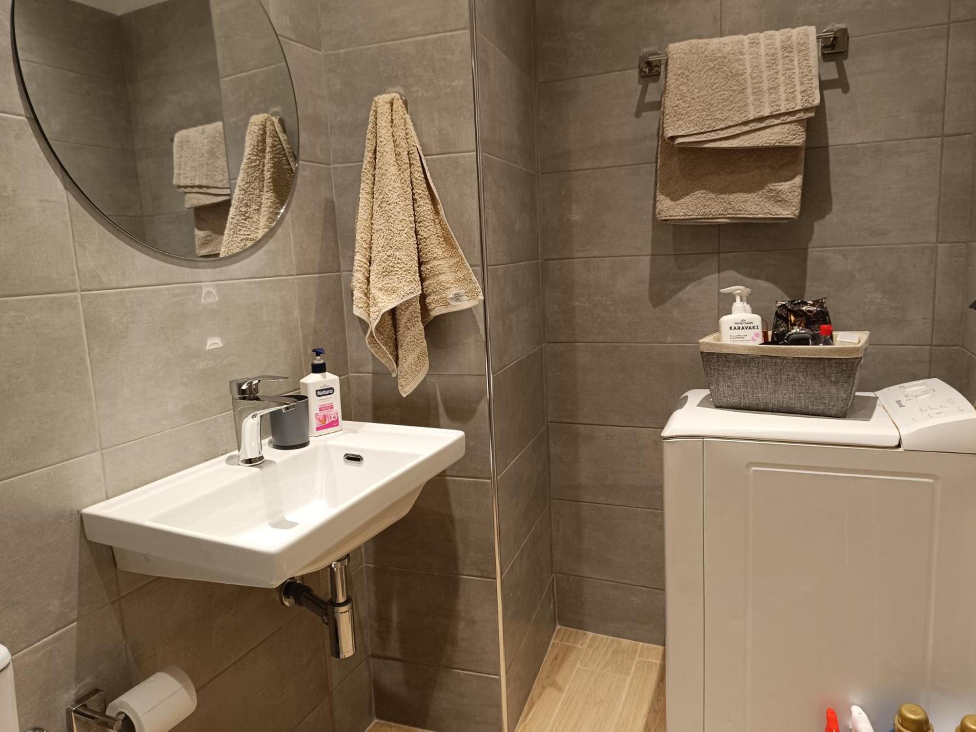 Giorgio Patrasso - Micro Apartment In The Center Of Patras Zewnętrze zdjęcie