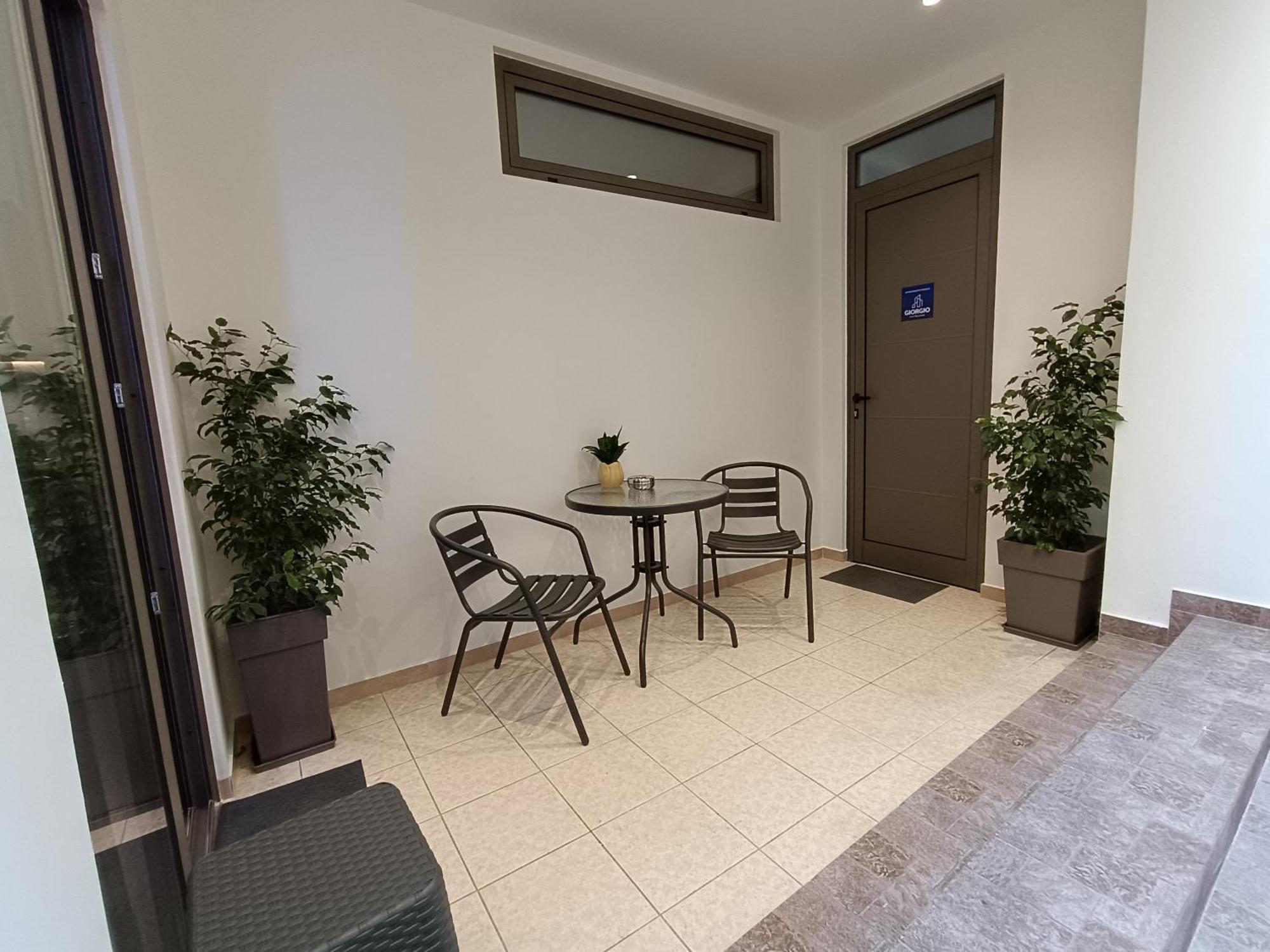 Giorgio Patrasso - Micro Apartment In The Center Of Patras Zewnętrze zdjęcie