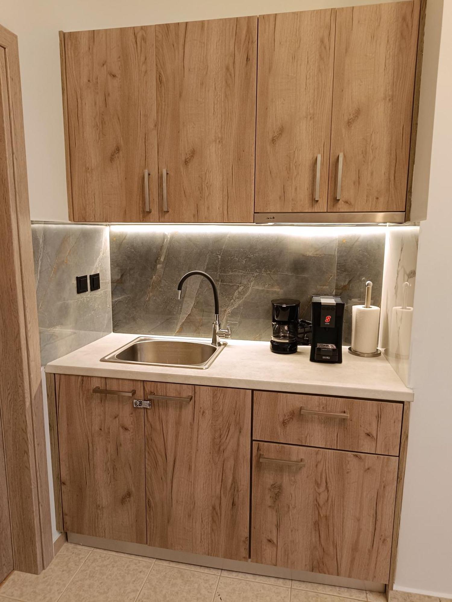 Giorgio Patrasso - Micro Apartment In The Center Of Patras Zewnętrze zdjęcie